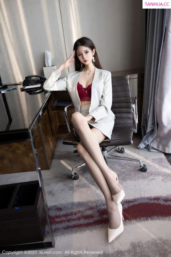 程程程  [XiuRen]高清写真图 2022.03.14 No.4713 程程程第18张图片